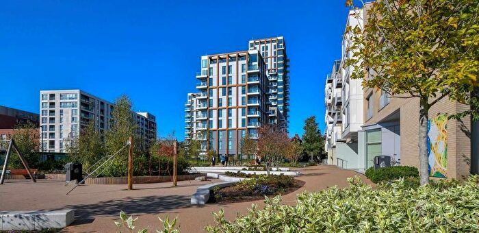 3 Bedroom Flat To Rent In Coster Avenue, London, N4