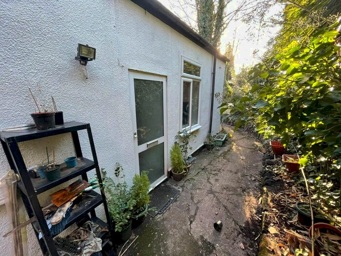 1 Bedroom Flat To Rent In Woodstock Road, Moseley, Birmingham B13