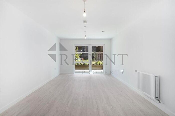 2 Bedroom Apartment To Rent In Robertson Apartments, Donovan Way, HA1