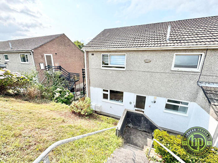 2 Bedroom Flat To Rent In Cressbrook Drive, Plymouth, PL6