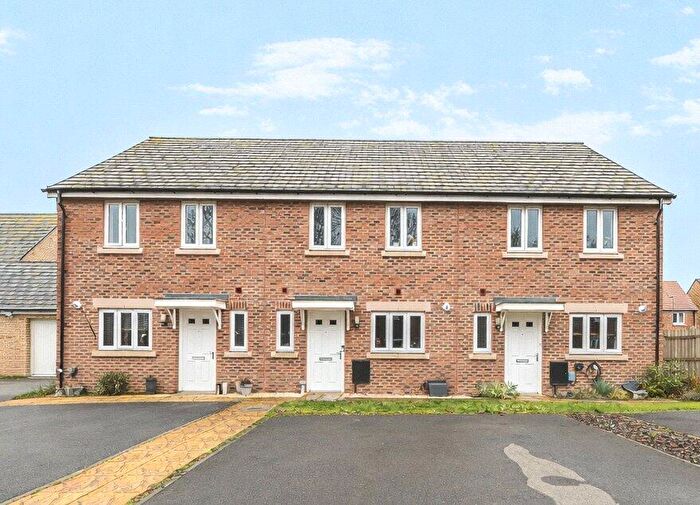 2 Bedroom Terraced House For Sale In Russet Drive, Milton, Abingdon, OX14