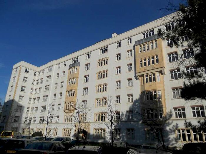 1 Bedroom Flat To Rent In Pine Grange, Bath Road, Bournemouth, BH1