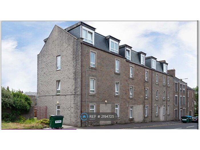2 Bedroom Flat To Rent In Loons Road, Dundee, DD3