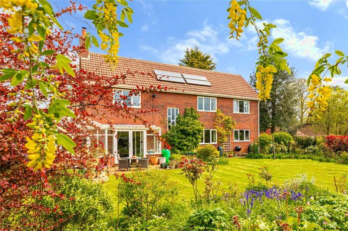 4 Bedroom Detached House For Sale In St. Ediths Marsh, Bromham, Chippenham, Wiltshire, SN15