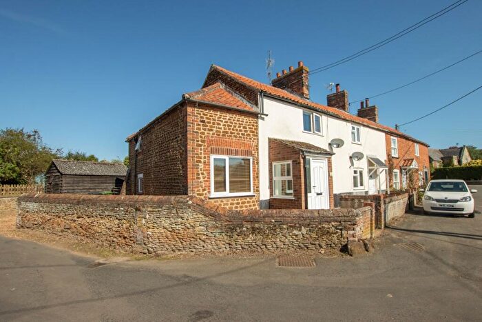 3 Bedroom Cottage For Sale In Manor Lane, Snettisham, PE31