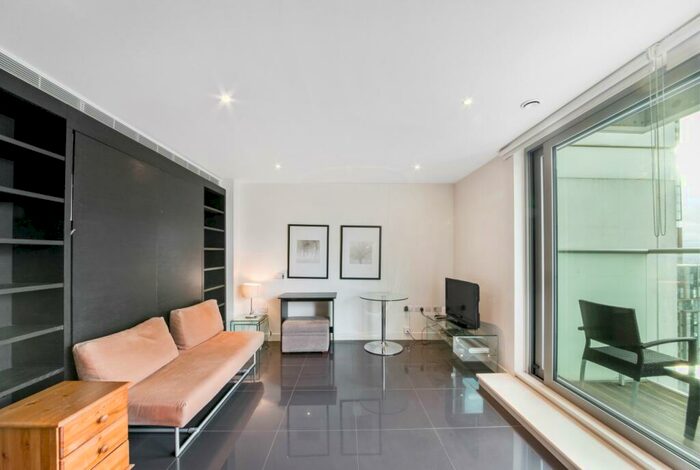 Studio To Rent In West Tower, Pan Peninsula, Canary Wharf, E14