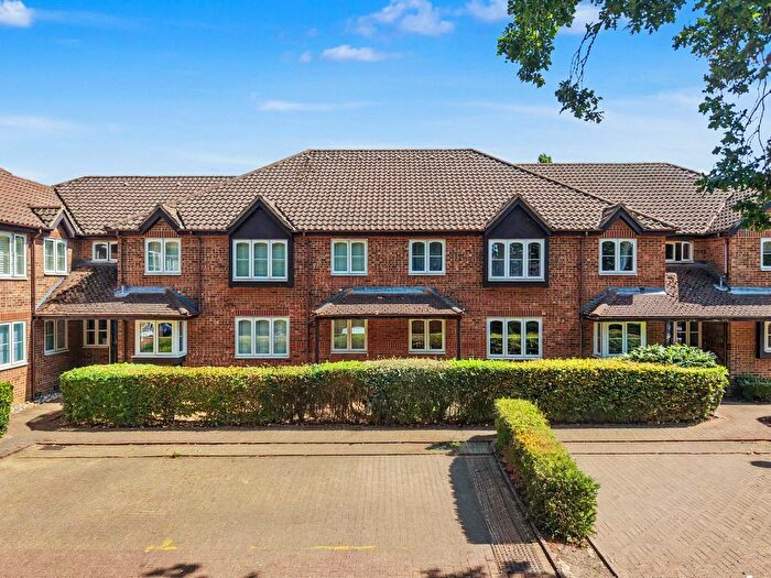 Studio For Sale In Bengeo Meadows, Buntingford, SG14