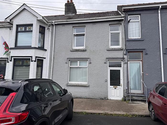 3 Bedroom Terraced House For Sale In Penybanc Road, Ammanford, SA18
