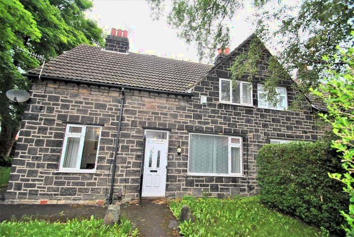 3 Bedroom Semi-Detached House To Rent In Vesper Road, Leeds, LS5