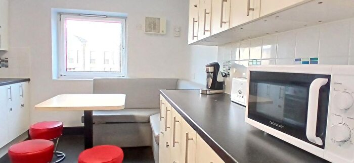 1 Bedroom Flat To Rent In Cook Street, Southampton, SO14
