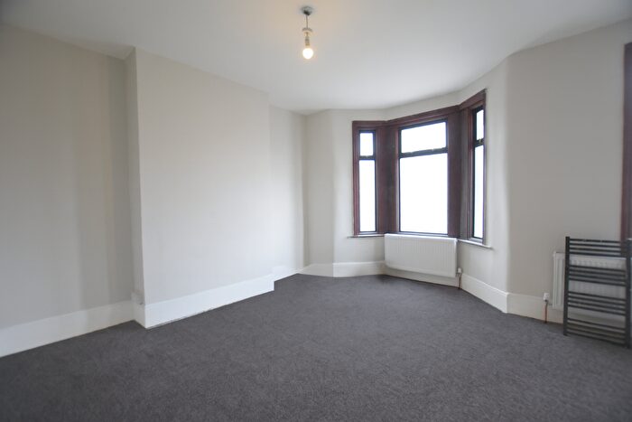 4 Bedroom Terraced House To Rent In Green Lane, Ilford, IG1