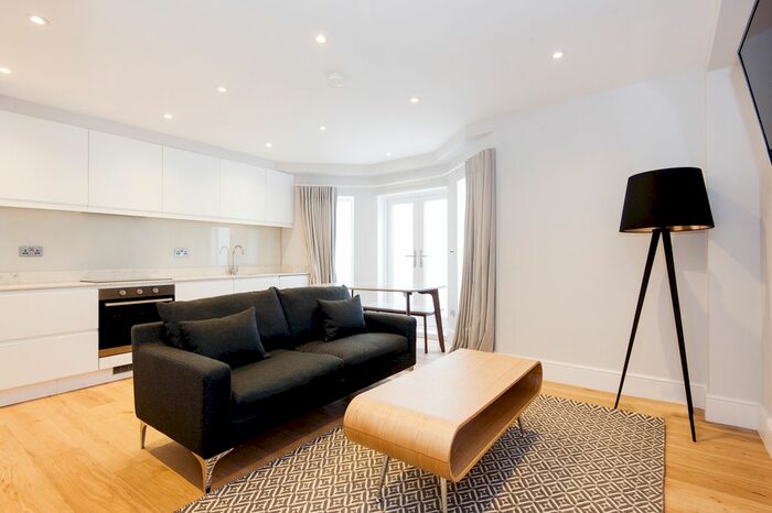 2 Bedroom Flat To Rent In Dawes Road, London, SW6