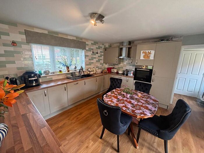 5 Bedroom Detached House For Sale In Thorney Road, Eye, Peterborough, PE6