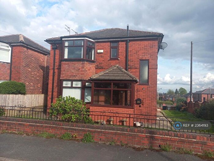 4 Bedroom Detached House To Rent In Hawthorn Drive, Swinton, Manchester, M27
