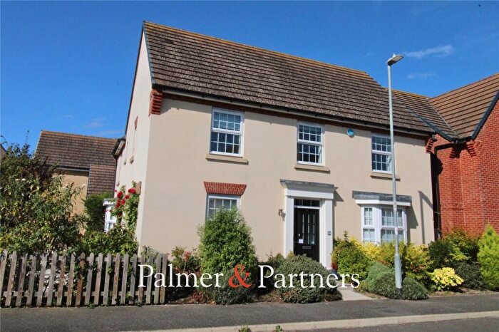 4 Bedroom Detached House For Sale In Gilbert Road, Saxmundham, Suffolk, IP17