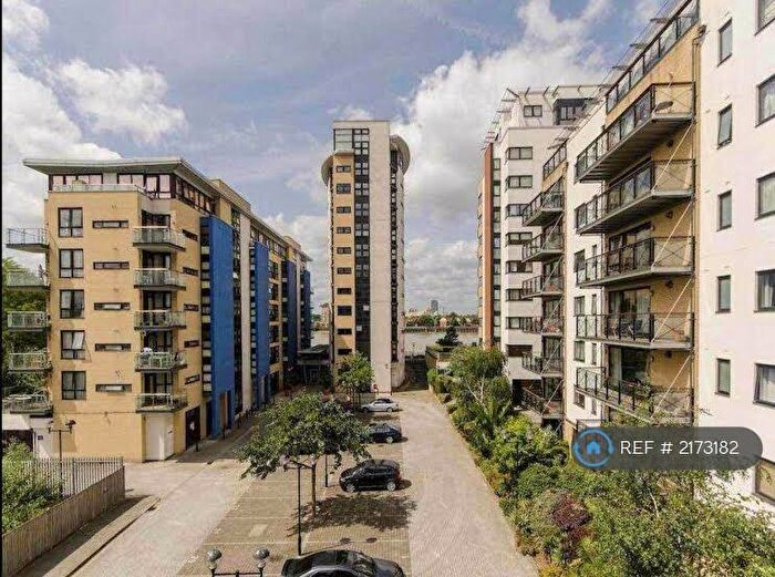 1 Bedroom Flat To Rent In Westferry Road, London, E14