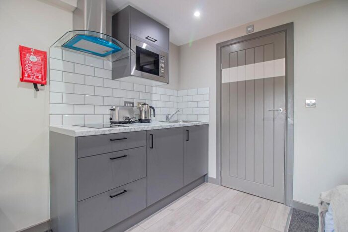1 Bedroom Flat To Rent In Room Frederick Road, Stapleford, Nottingham, NG9