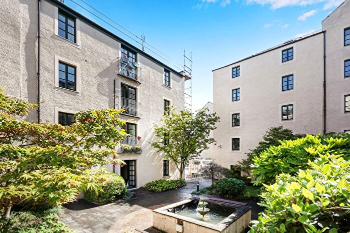 2 Bedroom Flat For Sale In / Yardheads, Edinburgh, EH6