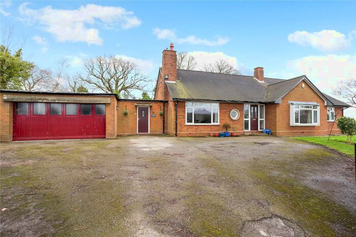3 Bedroom Detached Bungalow For Sale In Moss Lane, High Legh, Knutsford, Cheshire, WA16