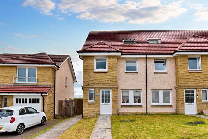 4 Bedroom Terraced House For Sale In Balgonie Way, Plains, ML6
