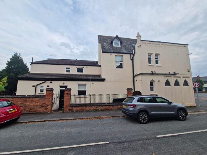 6 Bedroom Terraced House To Rent In A Radford Road, Leamington Spa, CV31