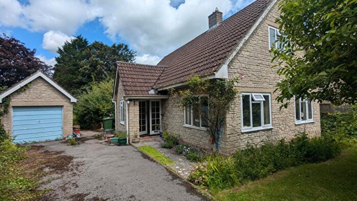 3 Bedroom Detached House For Sale In Glebe Paddock, Wells, BA5