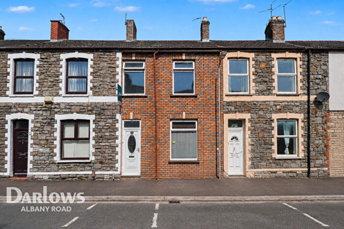 3 Bedroom Terraced House For Sale In Diamond Street, Cardiff, CF24