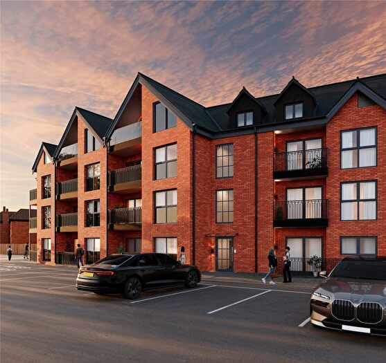 2 Bedroom Flat For Sale In Walton-On-Thames, Surrey, KT12