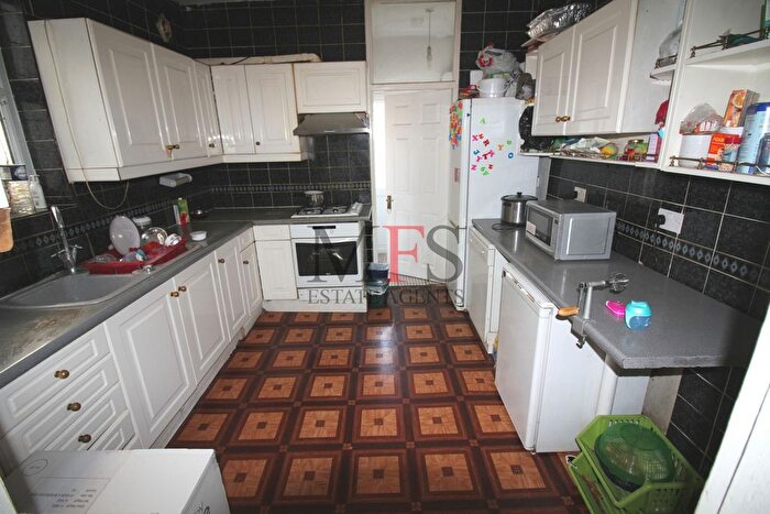 3 Bedroom Terraced House To Rent In Western Road, Southall, UB2
