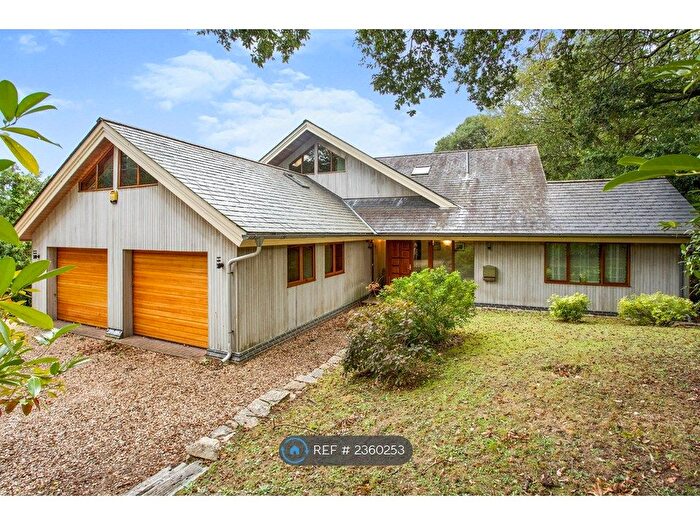 4 Bedroom Detached House To Rent In Kew Lane, Bursledon, Southampton, SO31