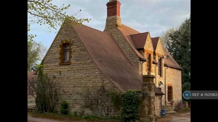 3 Bedroom Detached House To Rent In Hanslope Lodge, Hanslope, MK19