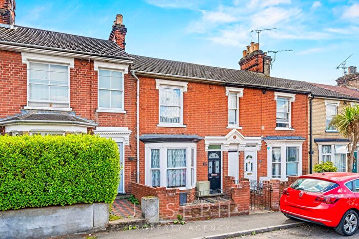 2 Bedroom Terraced House For Sale In Brooks Hall Road, Ipswich, IP1