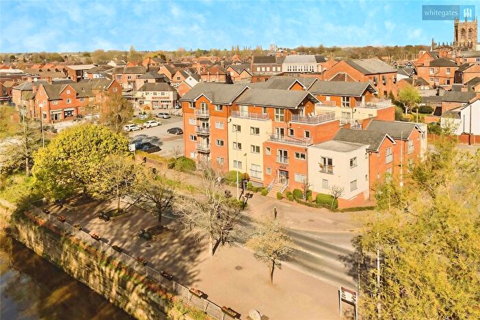 2 Bedroom Flat For Sale In Mill Street, Nantwich, Cheshire, CW5