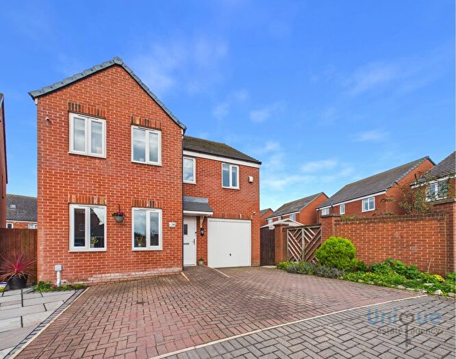 4 Bedroom Detached House For Sale In Almond Close, Lytham St. Annes, FY8