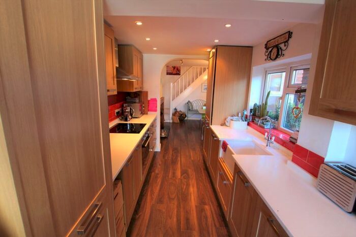 2 Bedroom Terraced House To Rent In Addlestone, KT15