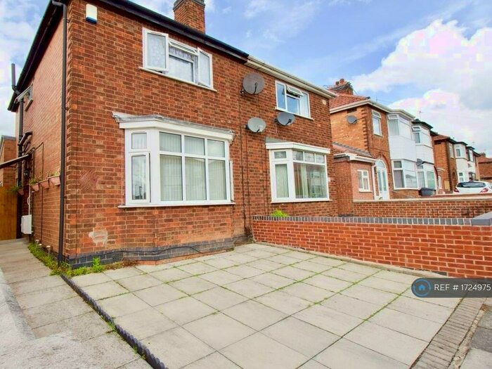3 Bedroom Semi-Detached House To Rent In Glendon Street, Leicester, LE4