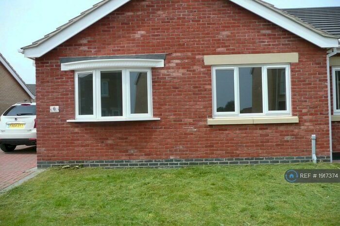 2 Bedroom Bungalow To Rent In Buckminster Drive, Skegness, PE25
