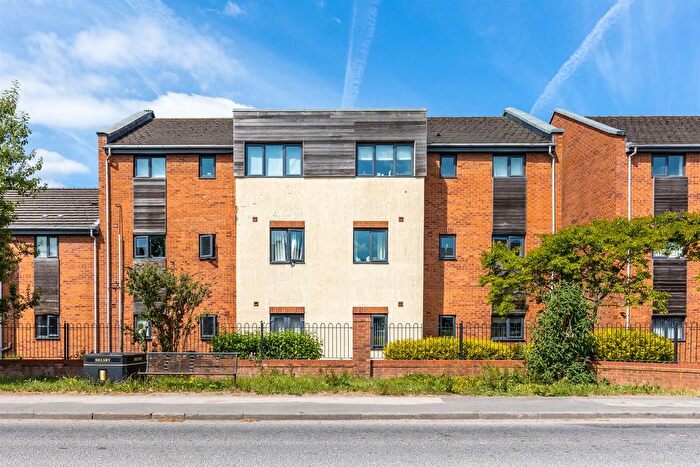 2 Bedroom Flat For Sale In Mere Place, Arbour Walk, Helsby, Frodsham, WA6