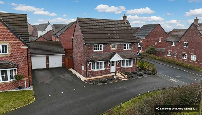 4 Bedroom Detached House For Sale In Cooke Way, Hednesford, WS12