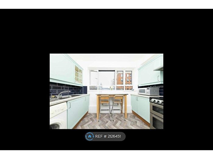 1 Bedroom Flat To Rent In New North Street, London, WC1N