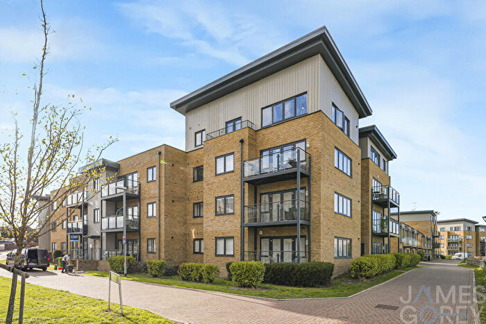 2 Bedroom Flat To Rent In Riverside Wharf, Dartford, DA1
