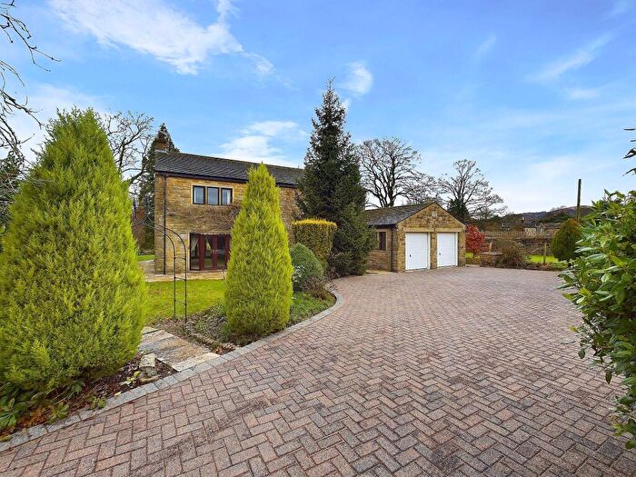 4 Bedroom Detached House To Rent In Marton Close, Gargrave, BD23