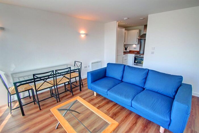 2 Bedroom Apartment To Rent In Bittern House, Worsdell Drive, Gateshead, NE8