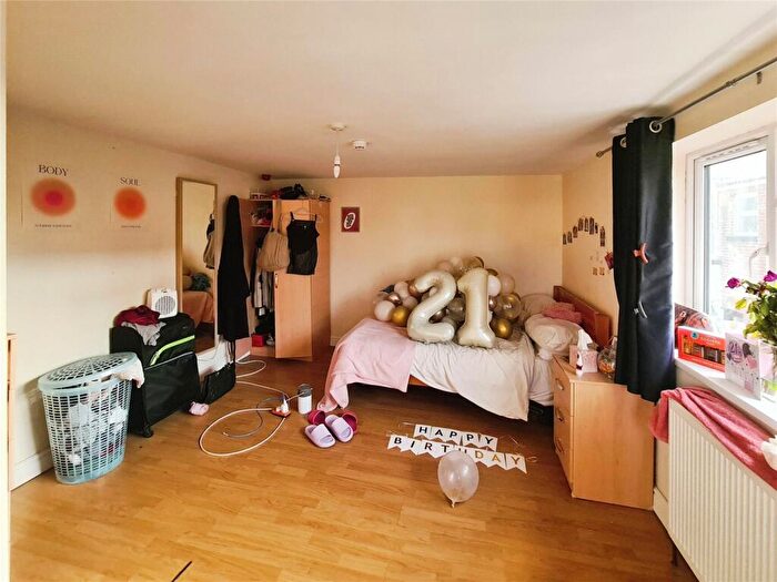 10 Bedroom House To Rent In Lodge Road, Southampton, Hampshire, SO14