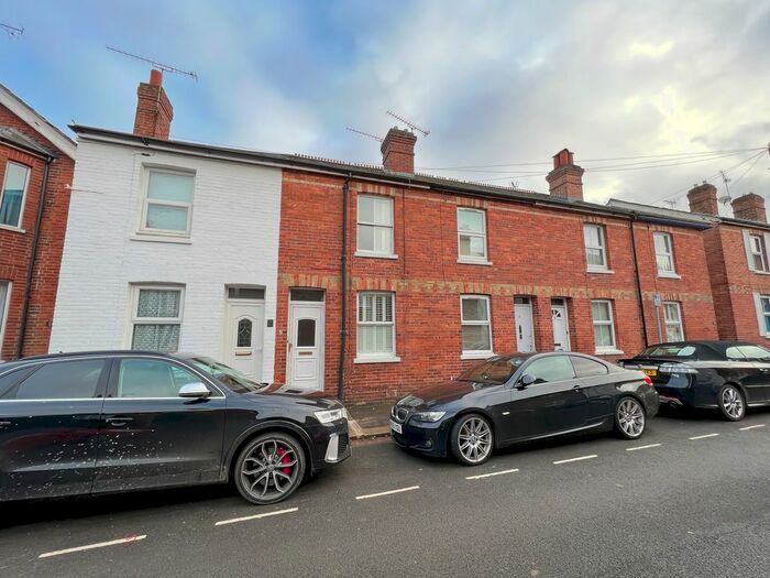 2 Bedroom Terraced House To Rent In Chequer Road, East Grinstead RH19
