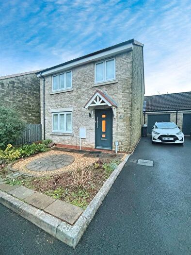 4 Bedroom Detached House For Sale In Brimscombe Meadow, Chilcompton, Radstock, BA3