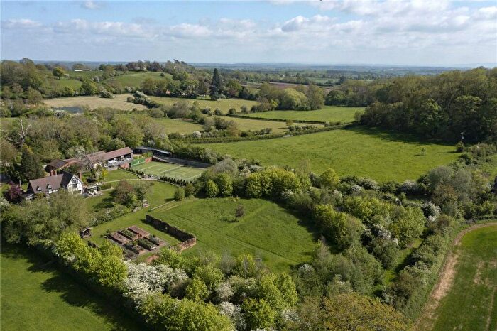 5 Bedroom Detached House For Sale In Hanbury, Bromsgrove, Worcestershire, B60