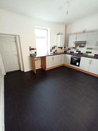 3 Bedroom Terraced House To Rent In Barnes Street, Accrington, BB5