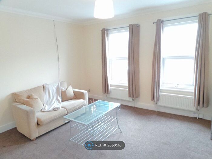 1 Bedroom Flat To Rent In Franklin Street, Reading, RG1