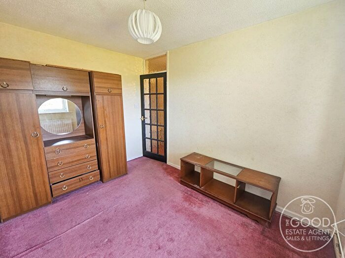 1 Bedroom Flat For Sale In Shelley Court, Cheadle Hulme, SK8